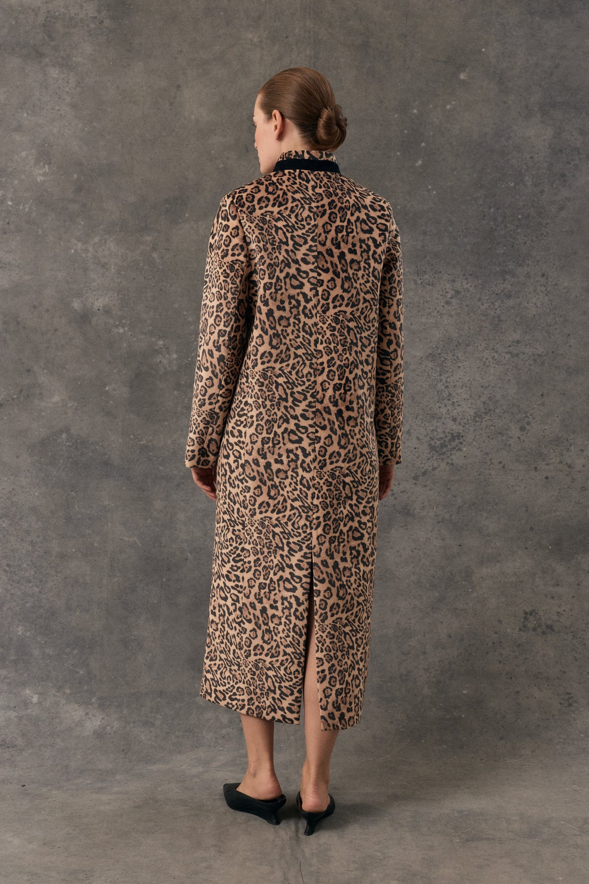 Dynasty Velveteen Leopard Coat