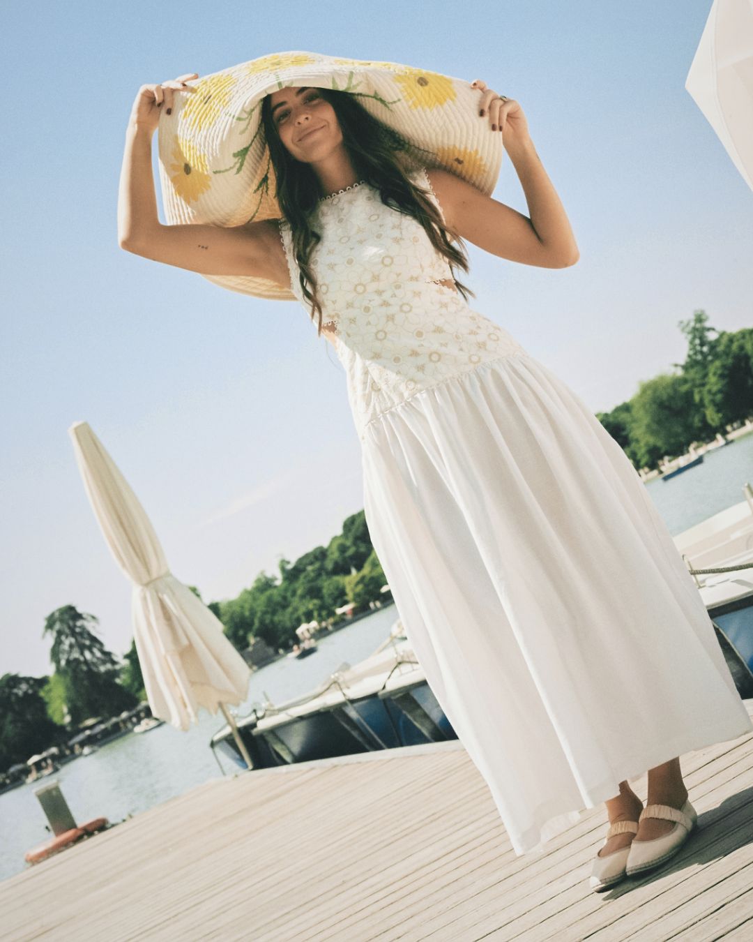 Vestido Alex white embroidery