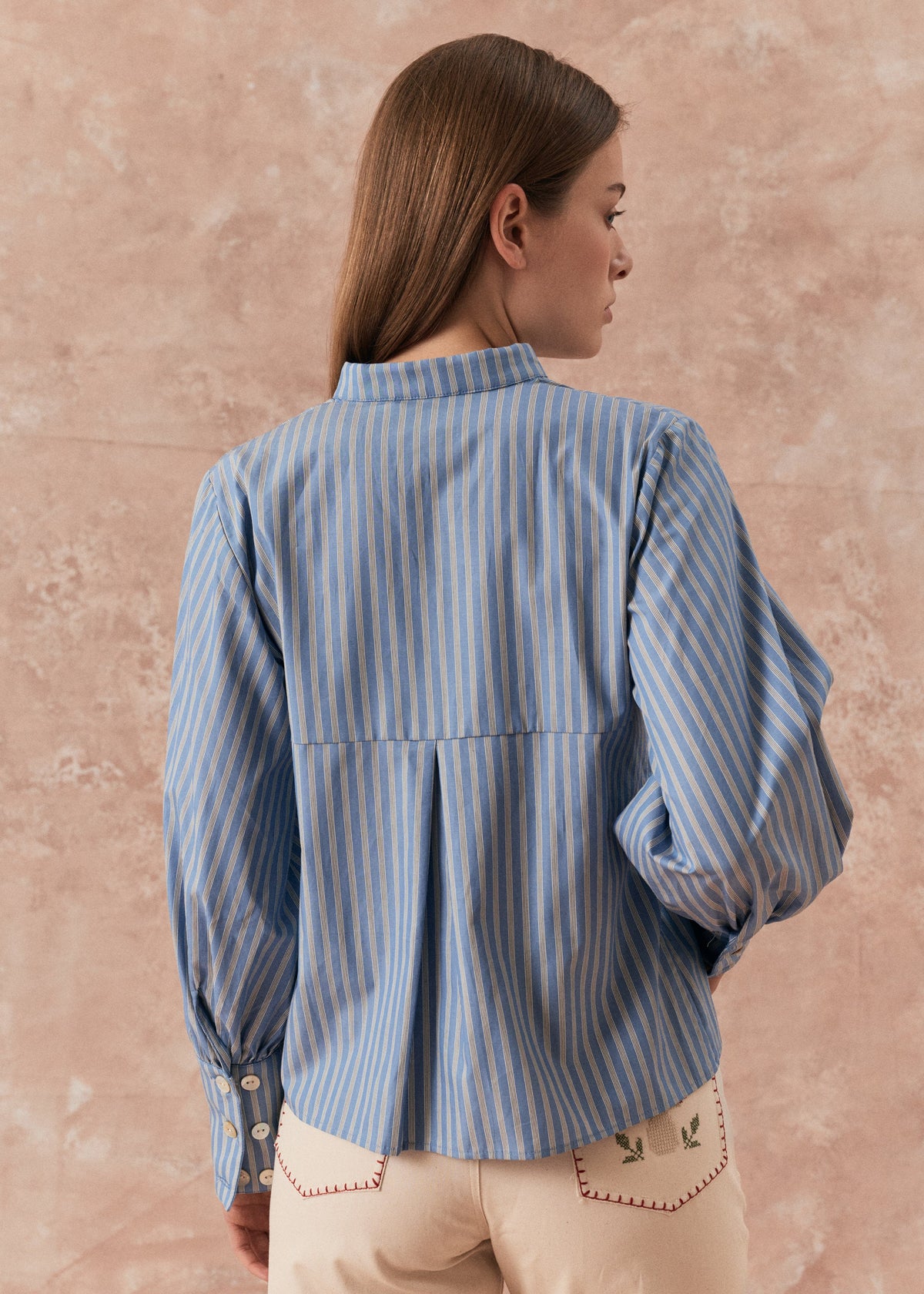 Billie Lake Shirt